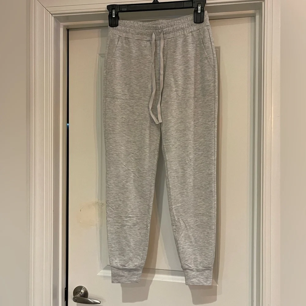 Banana Republic Light Gray Sweatpants Joggers